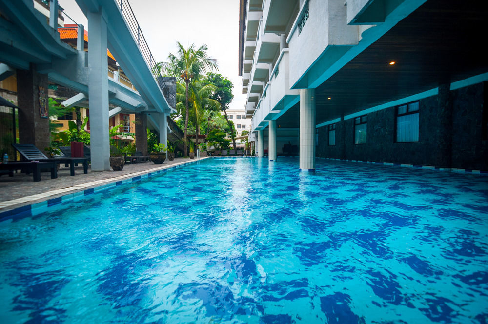Melasti Kuta Bungalows & Spa ภายนอก รูปภาพ